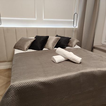 APARTAMENTY Harmonica Nowy Sacz Bagian luar foto
